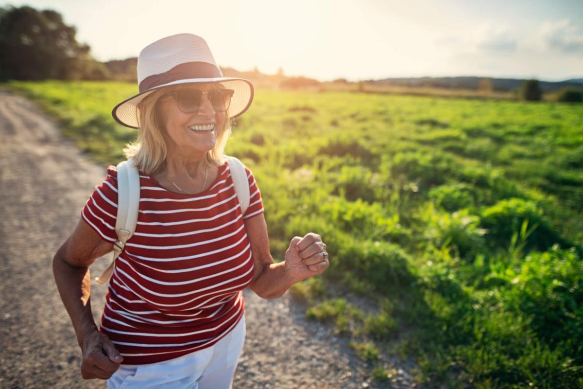 summer leg swelling health exercise woman outside